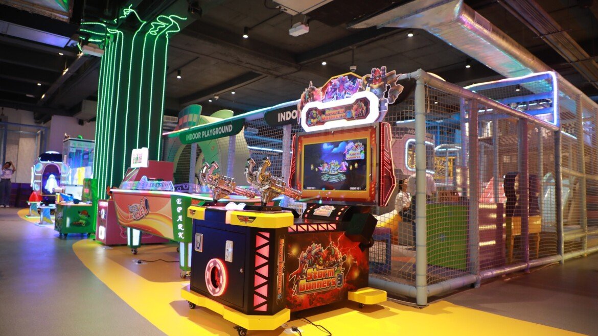 Indoor vs Outdoor Play Areas in Delhi: Which is Better for Kids?